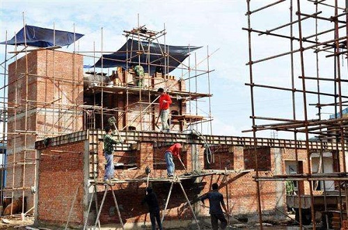 西辛莊社區(qū)樓房 “瘋長”到8層，房屋改造安全視而不見！