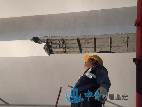 建筑有哪些表現(xiàn)要做房屋安全鑒定檢測？