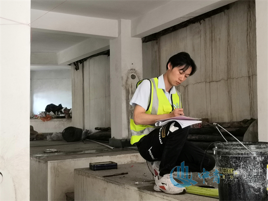 房屋質(zhì)量有問題怎樣進(jìn)行房屋安全鑒定呢？