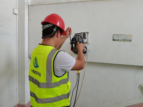 500kg樓板如何安全承載2噸設(shè)備？專業(yè)承重檢測(cè)與加固全流程解密