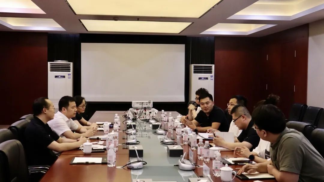 杭州江干區(qū)城投考察組來訪海驪，探討產(chǎn)業(yè)合作新機(jī)會(huì)